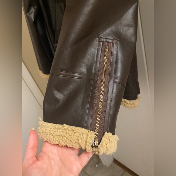 Sherpa leather jacket - Picture 3 of 3